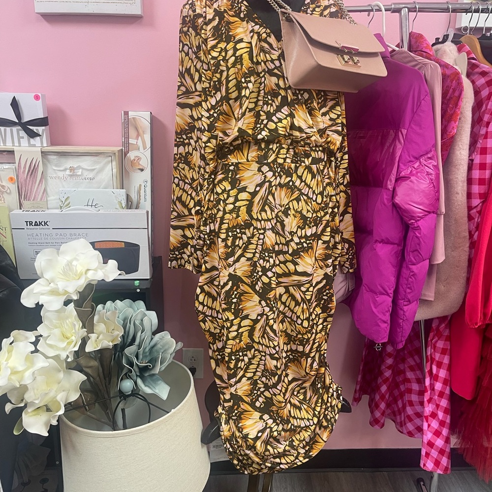 NWT RIVER ISLAND 🏝 RUCHE DRESS - Picture 8 of 11